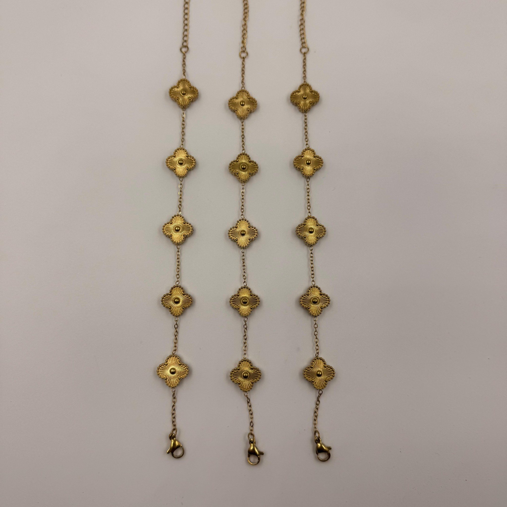 VAN CLEEF EN ACERO ORO