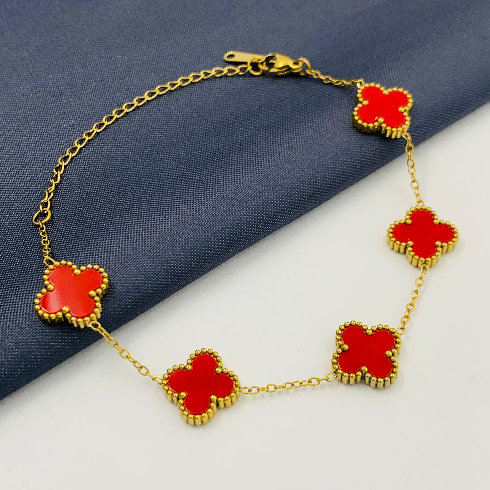 VAN CLEEF EN ACERO ROJA