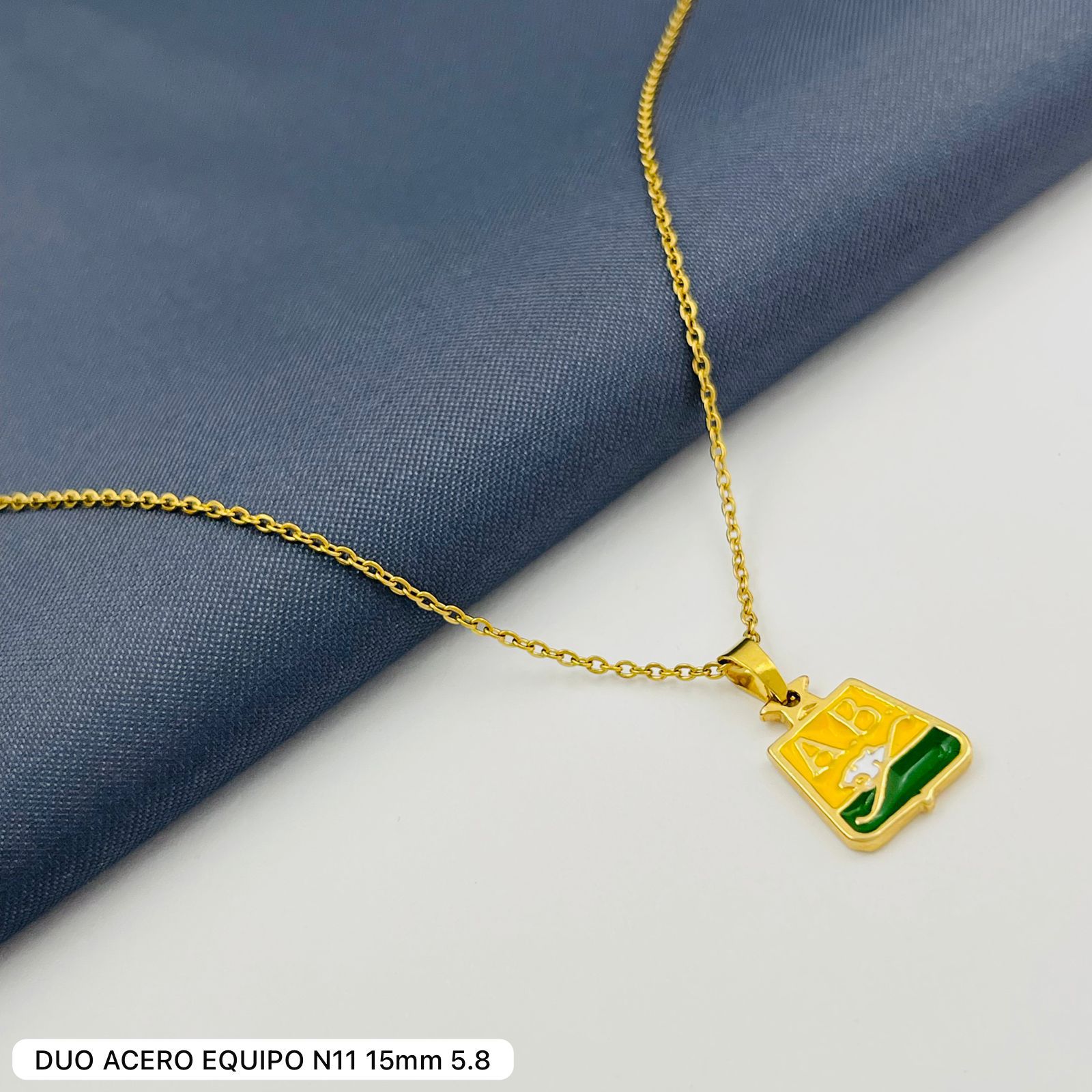 CADENA  Y DIJE FUTBOL COLOMBIANO CLUB ATLÉTICO BUCARAMANGA 